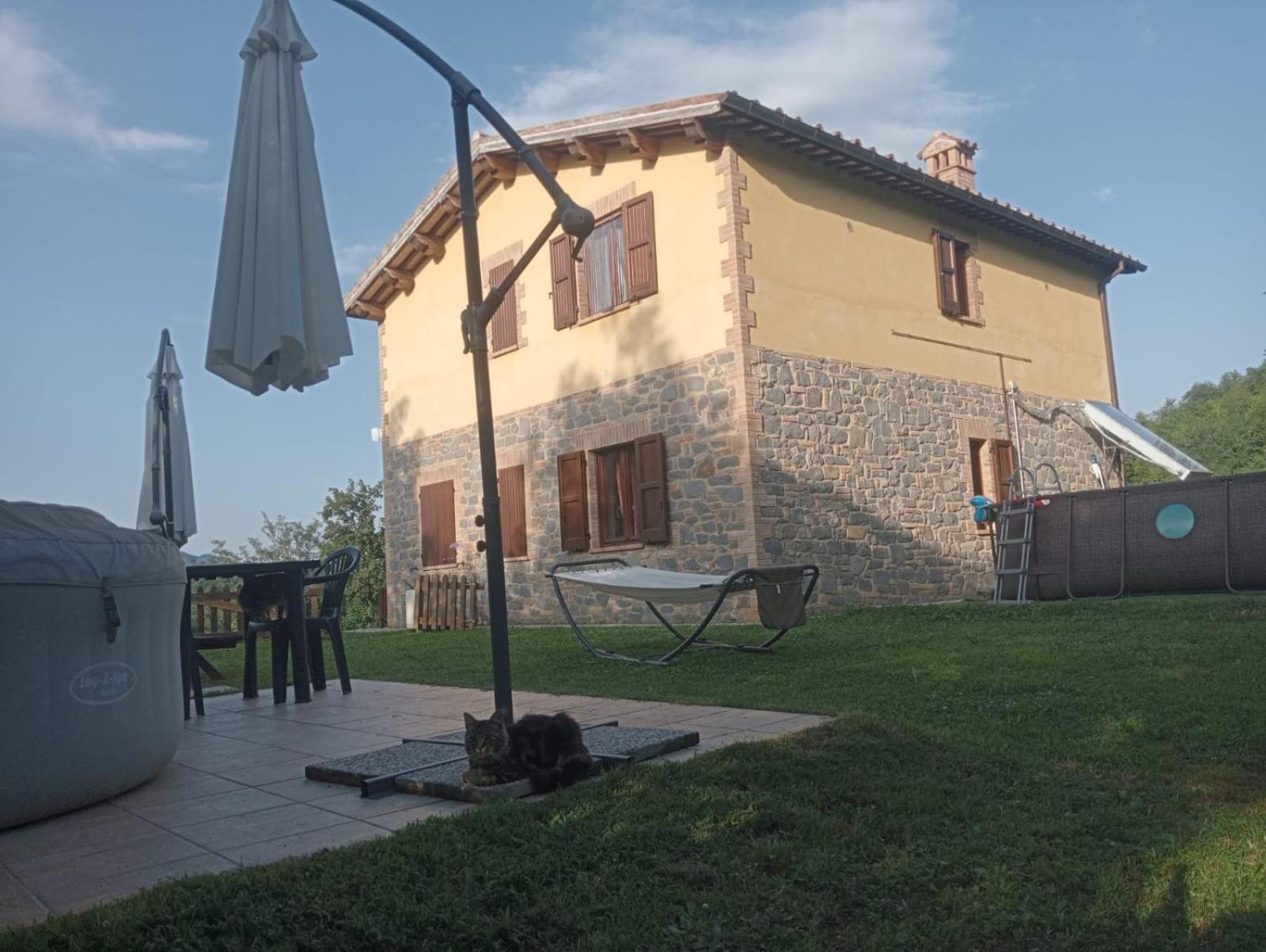 Il Gelso Rosso Apartment Comunanza Exterior foto