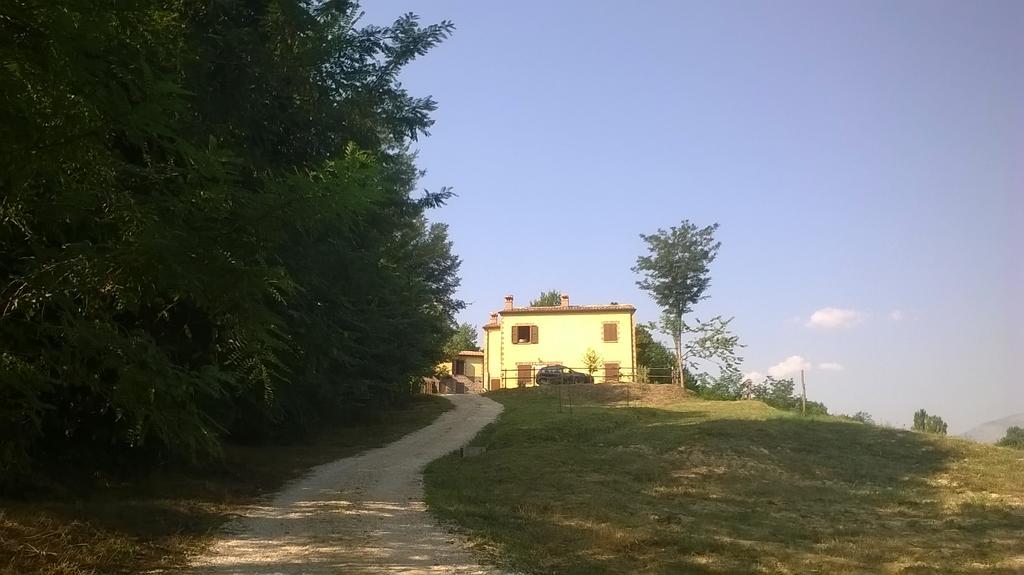 Il Gelso Rosso Apartment Comunanza Exterior foto